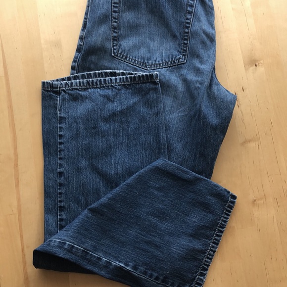 Dockers relaxed fit jeans in good condition, 36” waist, 32” inseam. - Picture 7 of 7